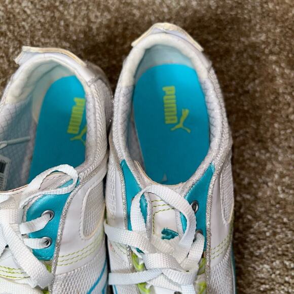 Puma tennis shoes white teal blue neon Puma Logo thin sole lace up SZ 6.5 track - Picture 4 of 8